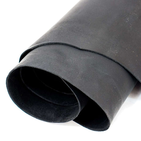 675-7000.SLC.1.jpg Titan Black 5-5.5 oz. Oil Tan Image
