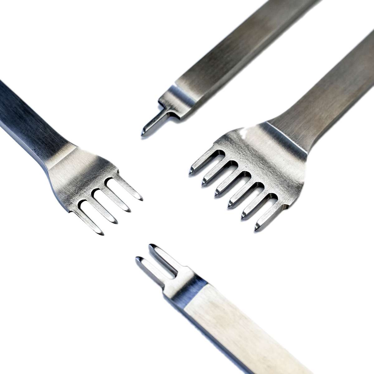 4DPSC.Set.02.jpg Craftmaster 4mm Diamond Point Stitching Chisel Image